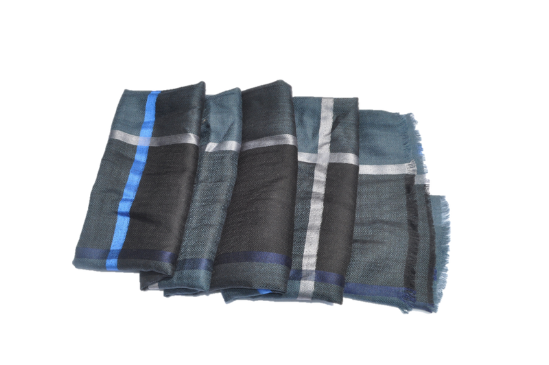 Fine stole in pure authentic cashmere with silk stripes large checks black, blue and grey
