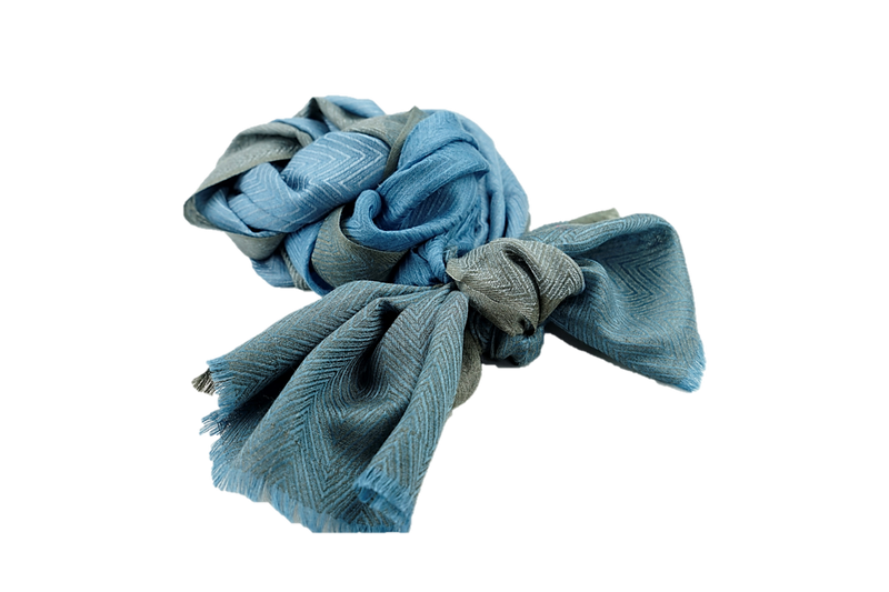 Blue and dark grey zig-zag pattern lightweight authentic cashmere stole